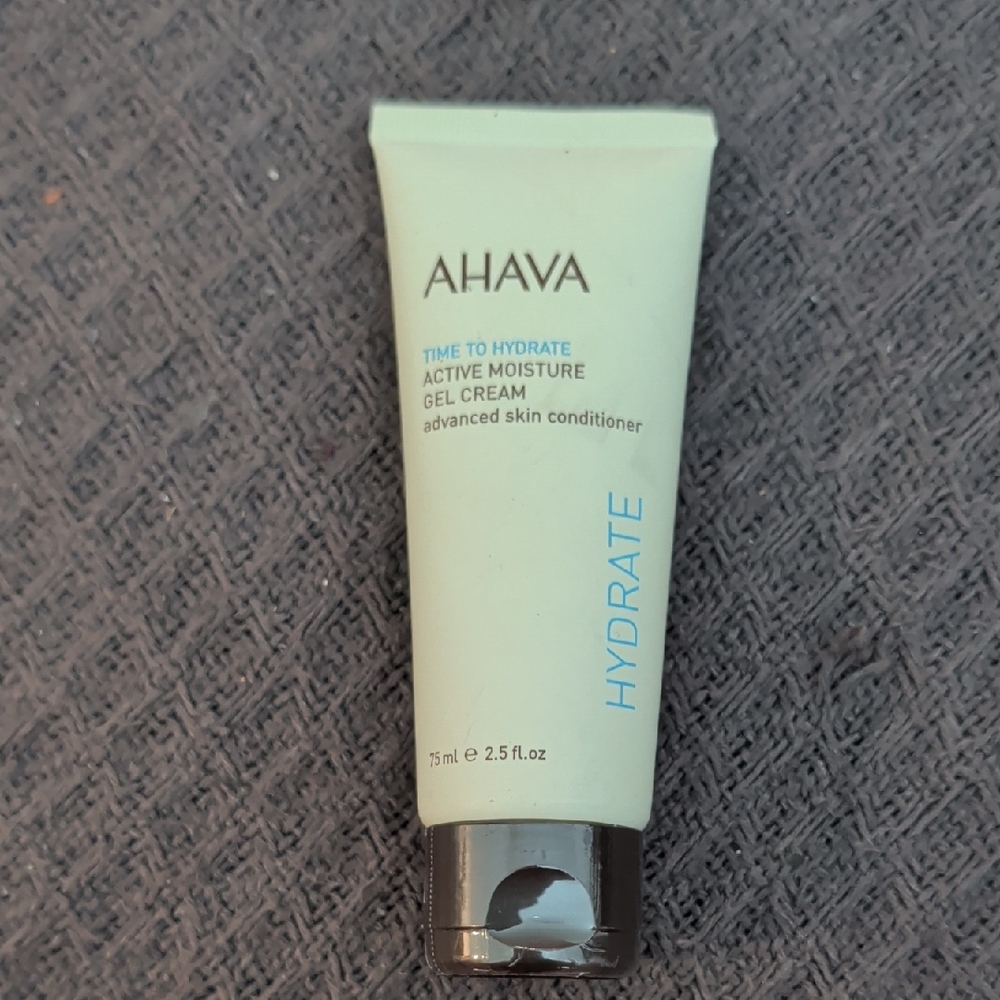 AHAVA Hydrate Active Moisture Gel Cream - Light Green